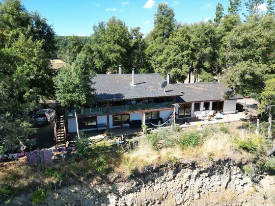 Chalet Amoblado Con Acceso Y Vista A Lago