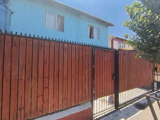Casa Amplia En Pudahuel - Entre Barrancas Y Laguna Sur 3d/