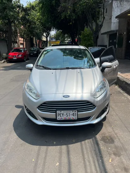 Ford Fiesta 1.6 Titanium Sedan At