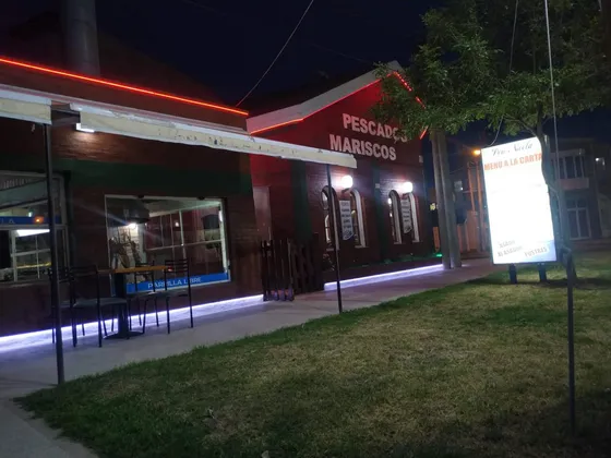 Fondo De Comercio En Venta - 350mts2 - Necochea