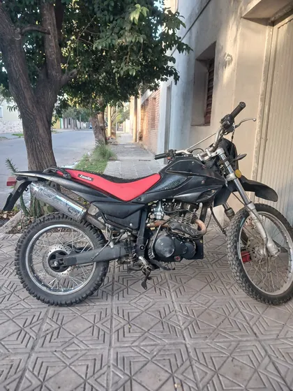Zanella Ztt