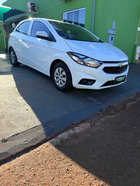 Chevrolet Onix 1.0 Lt 5p