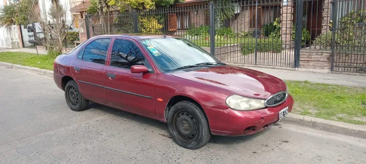 Ford Mondeo 1.8 Clx