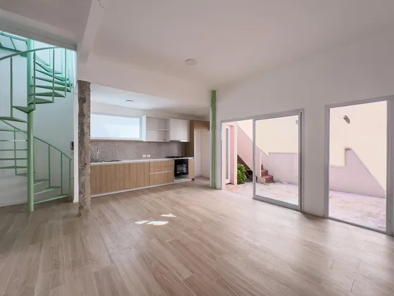 Ph De 3 Ambientes Reciclado, Con Patio Y Terraza
