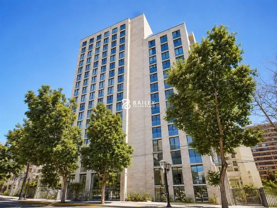 Departamento En Venta De 1 Dorm. En Las Condes