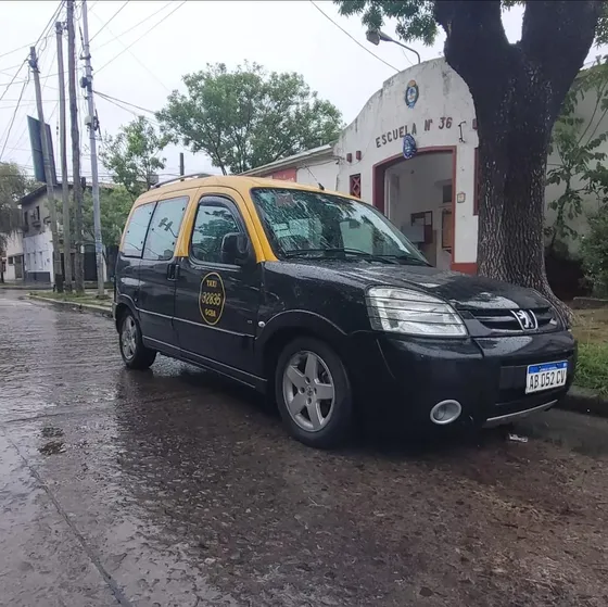 Peugeot Partner Patagónica 1.6 Hdi Vtc Plus