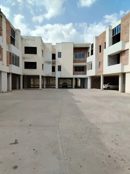 Beraca 011 Venta De Apartamento En Obra Gris En La Cooperativa - Maracay.