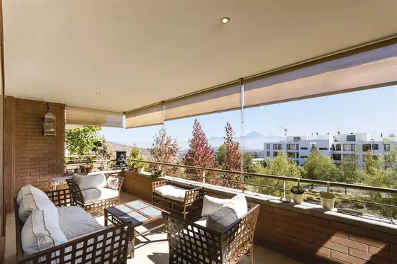Exclusivo Departamento De 4 Dorm., San Carlos De Apoquindo.