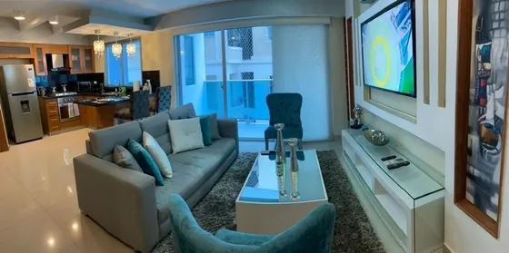 Apartamento Amueblado En Bella Vista Piso Alto