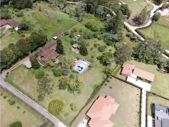 Casa Finca En Venta La Ceja Antioquia, Sector El Tambo