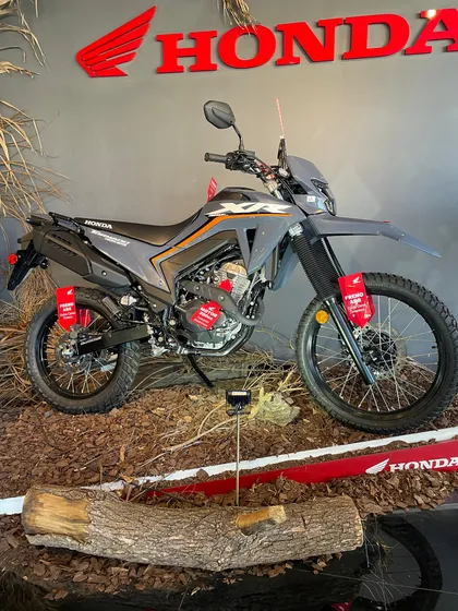 Xr 300 Mod 2025 . Tornado 0km Centro Motos