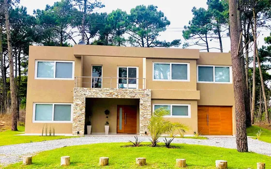 Casa A Estrenar 12 Personas