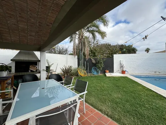 Vendo Hermosa Casa Esquina En Parque Capital, Córdoba