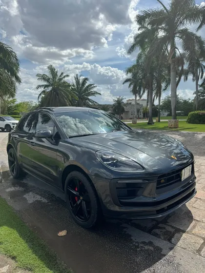 Porsche Macan 0.0 4s Electric