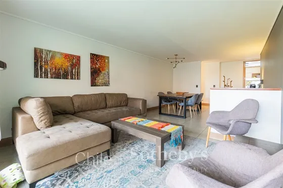 Departamento En Venta, Dúplex 3d/3b Y Jardín, En Vitacura