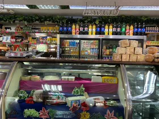 Venta Fondo De Comercio  Panadería Activa La Morita, En San Antonio De Los Altos.  Inf. Ma. Fda. Varela