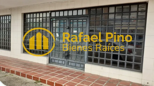 Se Alquila Local Comercial De 220m2 Ubicado En El Edificio María Gabriela, Calle Cumana Con Calle Rivas, Maturin, Monagas