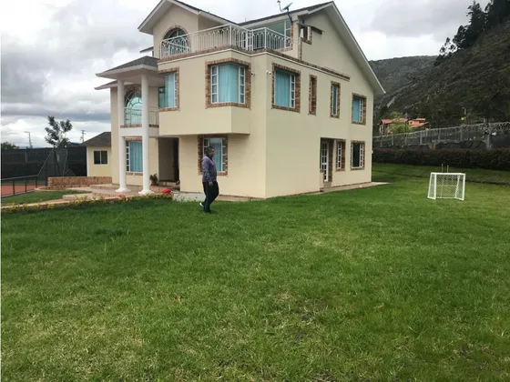Casa Finca En Venta De 2514 M² - Sector Cota - Cundinamarca