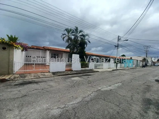 Comoda Casa Amoblada En Alquiler La Morita I  Exclusiva Urb Privada 