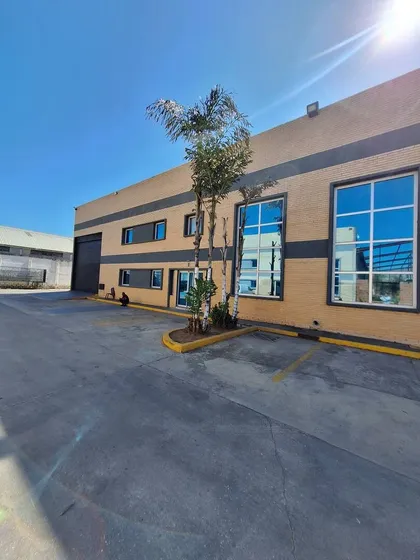Alquiler De Galpón En La Zona Industrial El Recreo Flor Amarillo, Valencia 1500$ Mml Solo Clientes