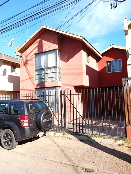 Casa En Venta 4d  3 B