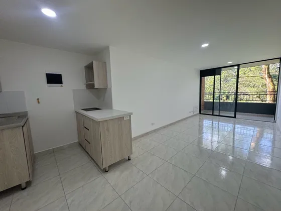 Venta De Apartamento En La Estrella, Salvatorianos