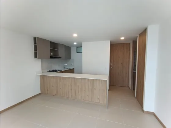 Se Arrienda Apartamento En Loma Del Escobero, Envigado