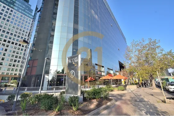 Modernas Oficinas Con Hermosa Vista En Las Condes.
