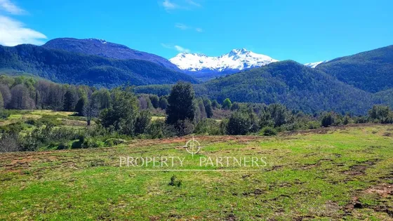 Patagonia, 365has Campo Orilla Rios Pedregoso Y Ci...