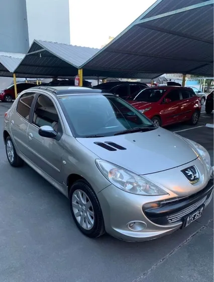 Peugeot 207 1.6 Xt