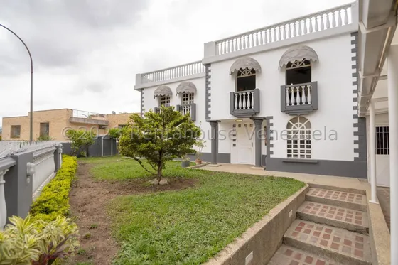 Alta Florida, Casa En Venta 