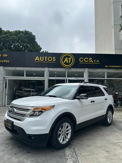 Ford Explorer Xlt
