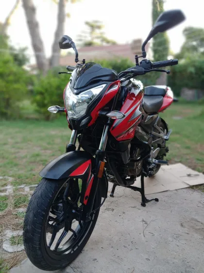 Bajaj Ns 200 Rouser