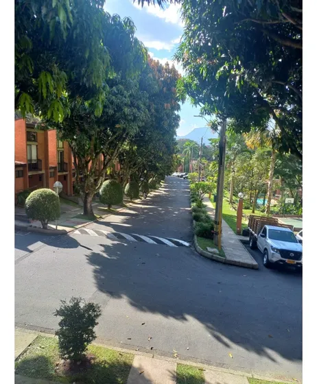 Rhbr-12676 (casa)  2 Niveles (envigado, La Abadia)