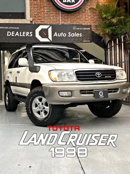 Vehículo En Excelentes Condiciones ! 4x4 En Funcionamiento