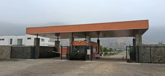Venta De Terreno 5.300 M2. Planos, Seguridad 24 Hrs.