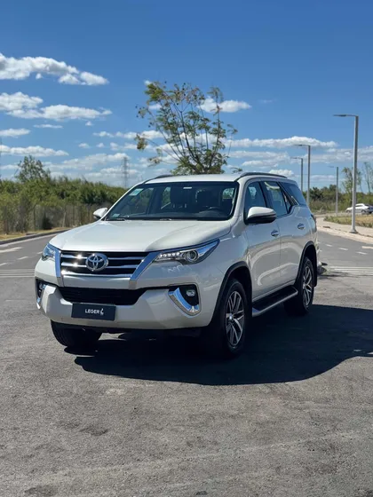 Toyota Sw4 2.8 Srx 204cv 4x4 7as At