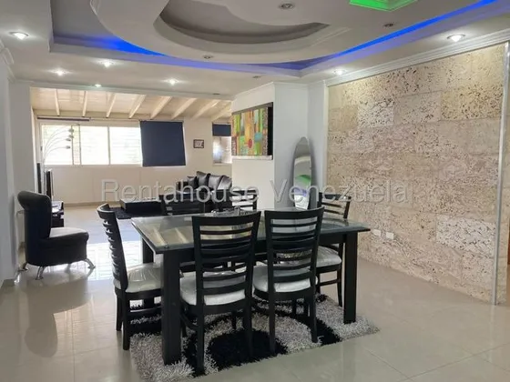 Apartamento En Alquiler En El Limon #25-20308 Rm