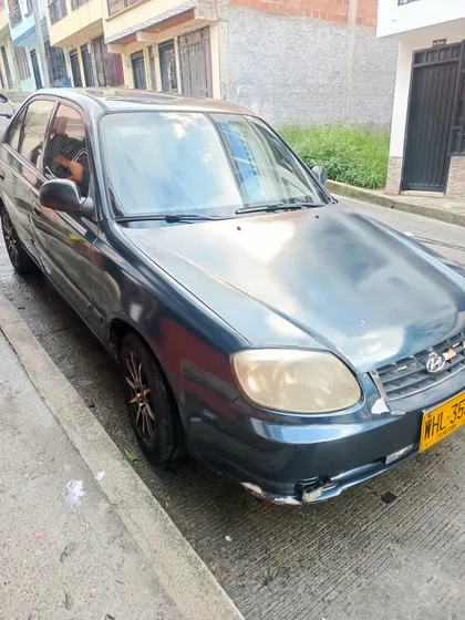 Hyundai Accent Accent Gyro