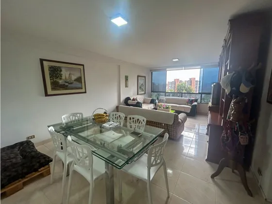 Apartamento En Venta En Unidad Cerrada En Av Las Palmas Medellin