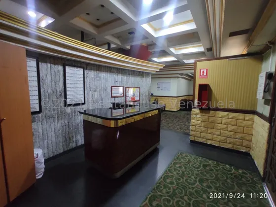 Venta De Local \  El Paraíso  Mg  2-5903