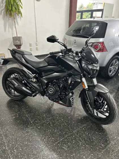 Dominar 400