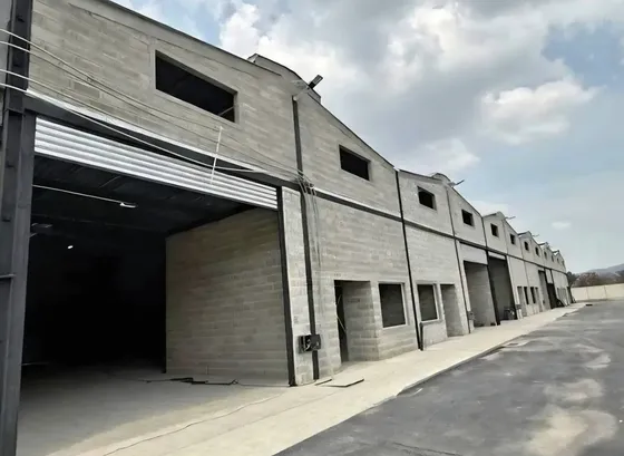 Venta De Galpon 1800 Mts2 En San Diego Zona Industrial Monte Real, Financiamiento Hasta 24 Meses, Planta 100%. A1. Solo Clientes