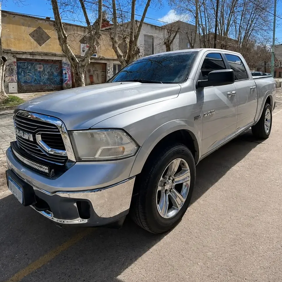 Dodge Ram 1500 4x4 5.7 2018