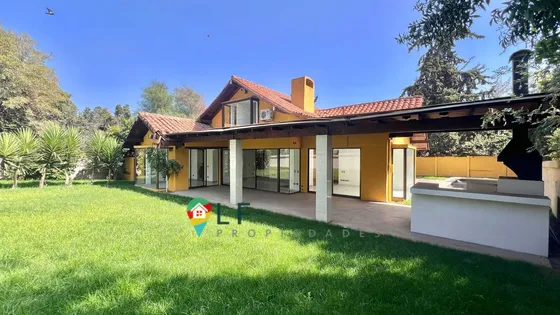 Casa Amplios Espacios, Gran Terreno, Condomin (90734)