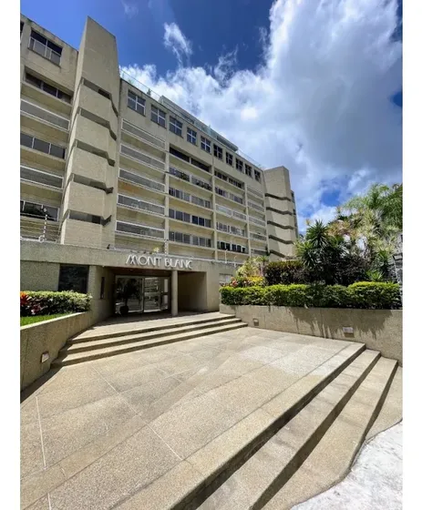 Se Alquila Apartamento 195m2 Valle Arriba 6343