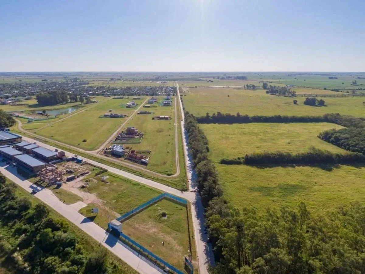 New Airs Lot for Sale, Neighborhood 6