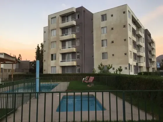Departamento 3 Dormitorios En Condominio El Inca Oriente