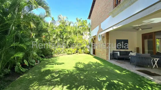 Casa En Venta La Floresta 