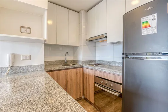 Depto Crnel Robles, Piso 5, Vista Poniente